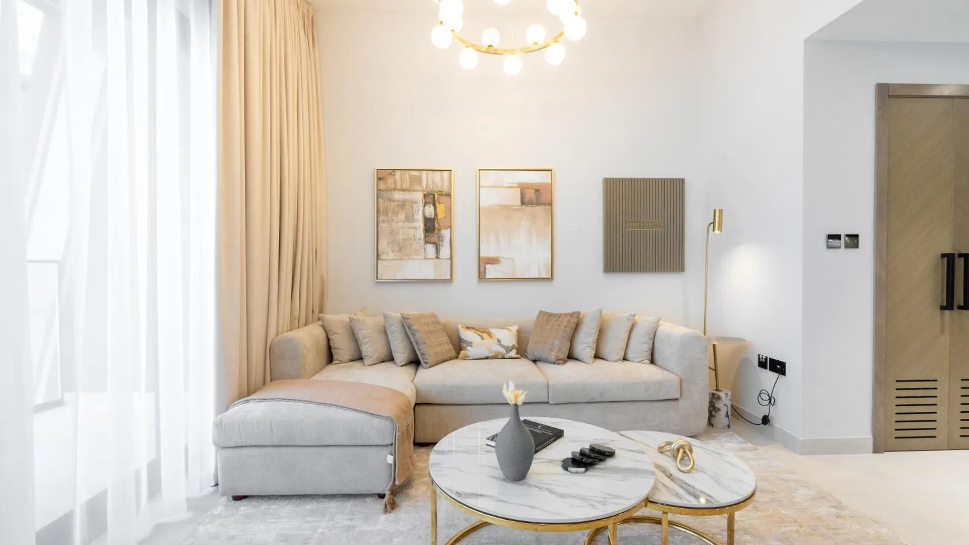 Keyrock Living - Luxury Furnished 2 Bedroom In Business Bay With Jacuzzi - Binghatti Canal Dubái 0*,  Emiratos Árabes Unidos
